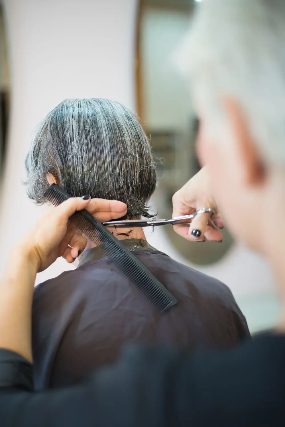 Coupe en salon (photo d'illustration)